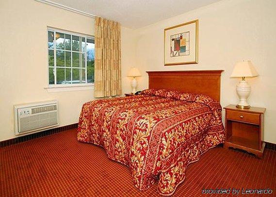 Inn At Monticello Buitenkant foto